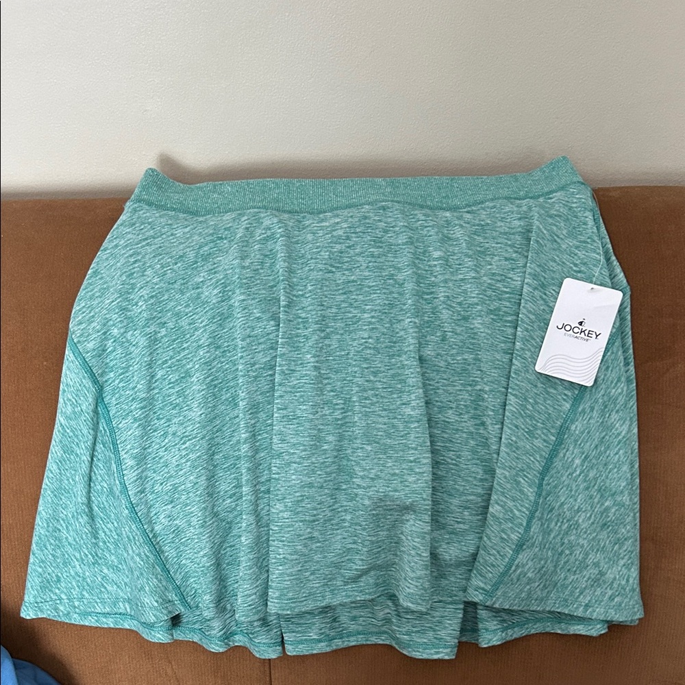 Jockey 2 in 1 skirt
